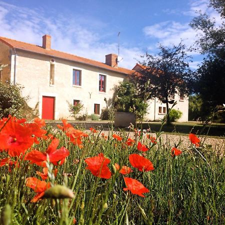 Vila Au Repos Des Elfes Braye-sous-Faye Exteriér fotografie