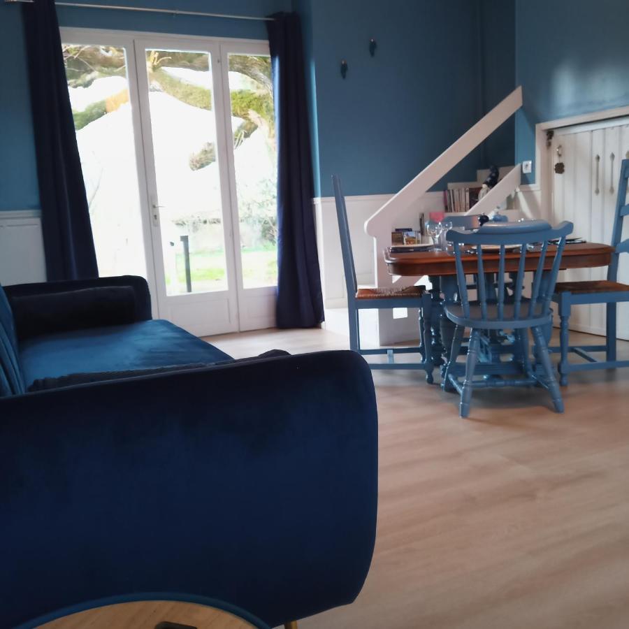 Vila Au Repos Des Elfes Braye-sous-Faye Exteriér fotografie