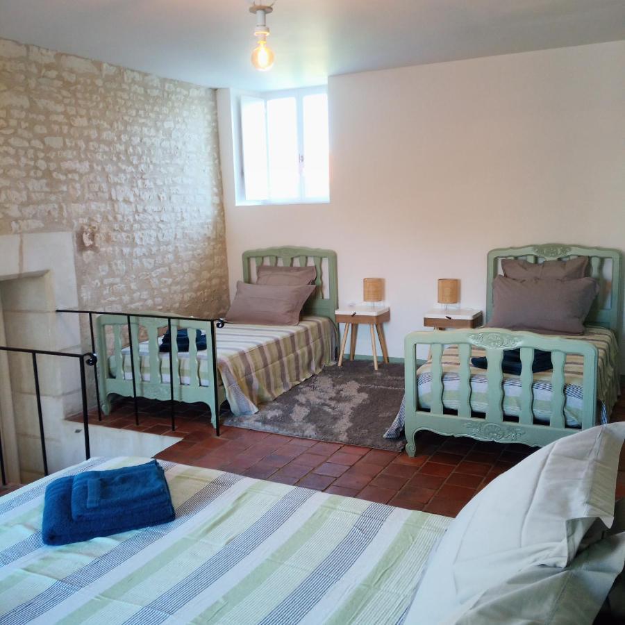 Vila Au Repos Des Elfes Braye-sous-Faye Exteriér fotografie
